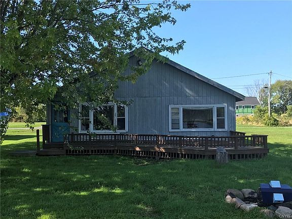2nd image of 2246 Humphrey Ln