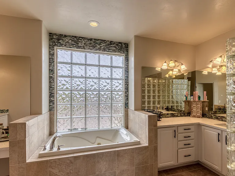 2781 W Desert Shadows Pl — Photo 52