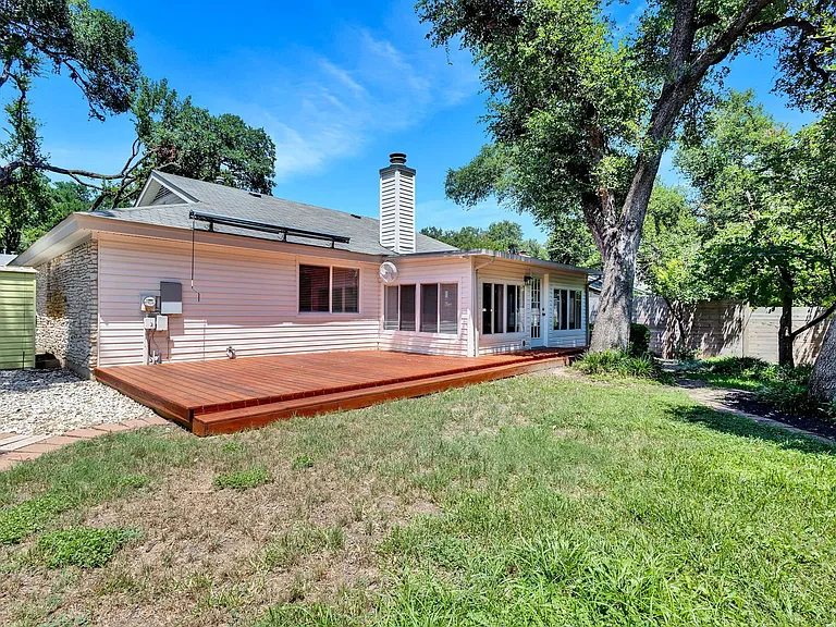 2815 Inridge Dr — Photo 32
