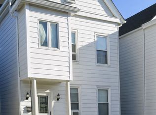 89 E 17th St Floor 1, Paterson, NJ 07524