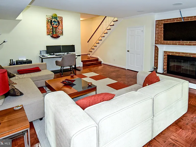 5153 Westbard Ave #15 — Photo 37
