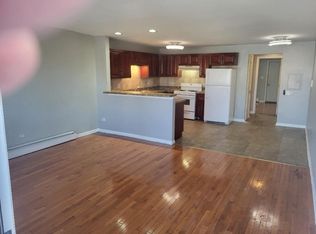 5927 W 35th St APT 14, Cicero, IL 60804