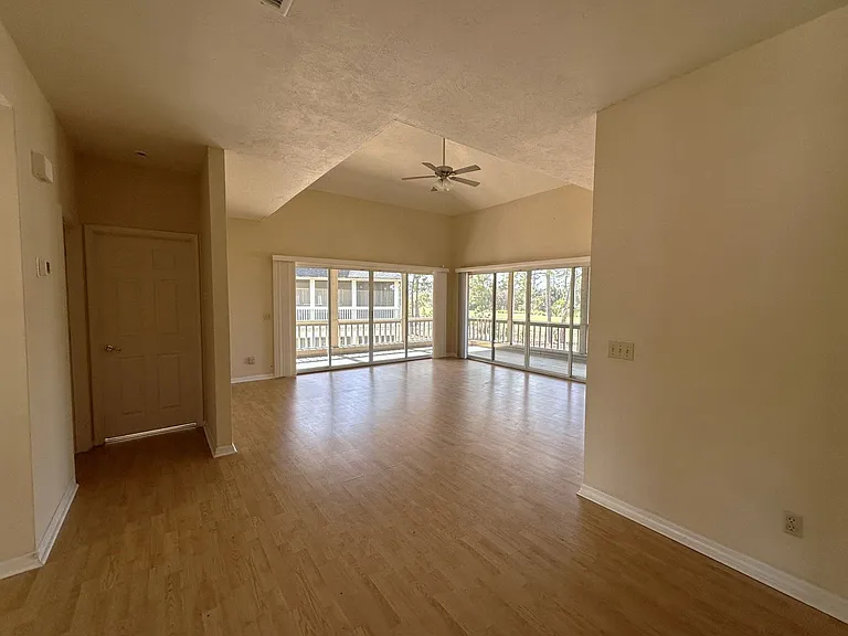 35 Magnolia Dr S — Photo 10