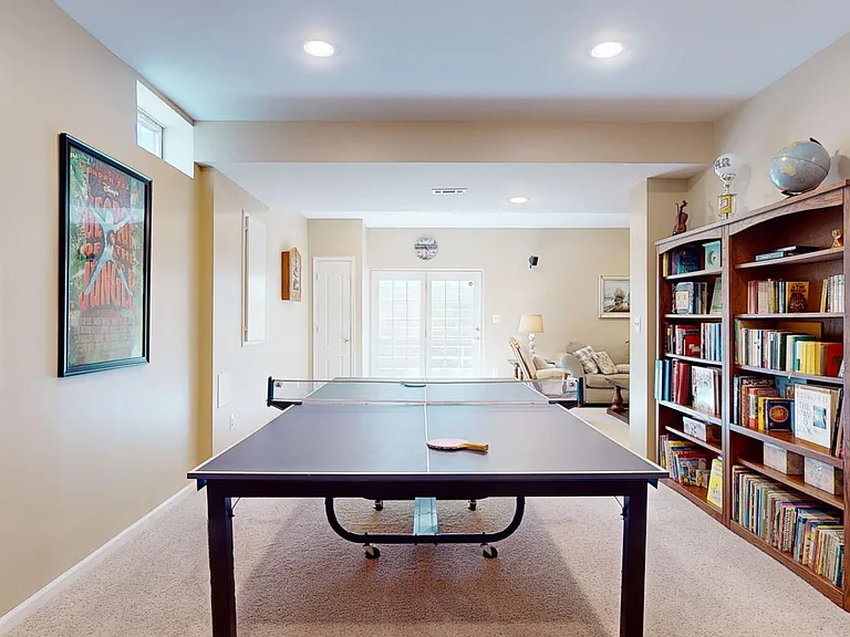 43911 Camellia St — Photo 43