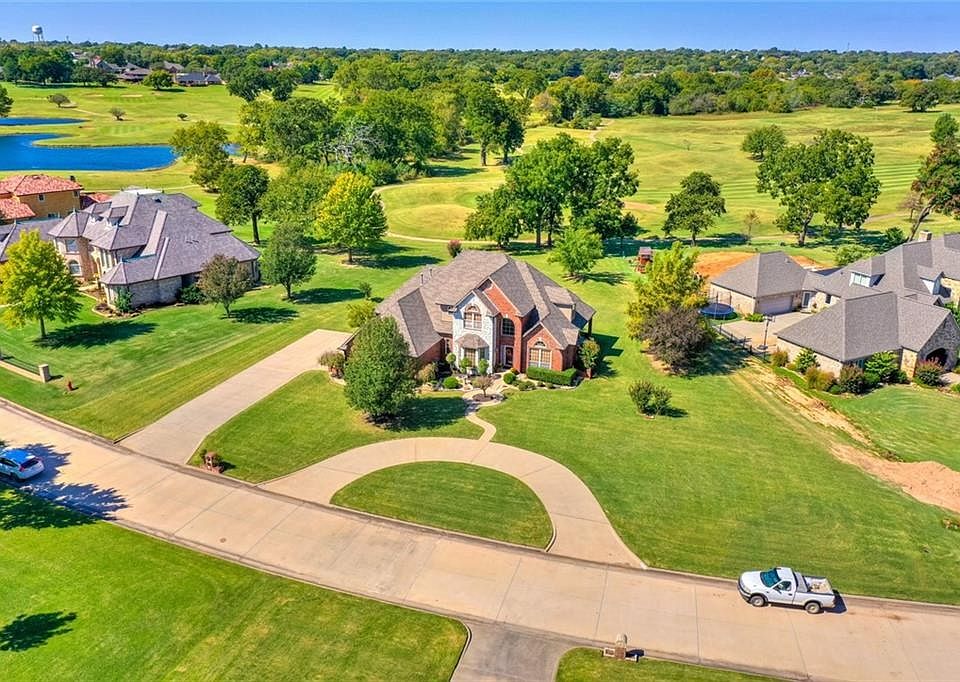 1st image of 1012 Muirfield Dr