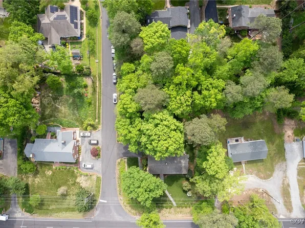 3827 W Huguenot Rd, Richmond, VA 23235