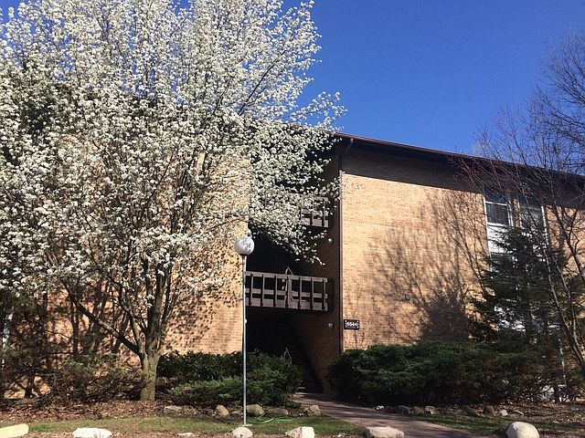 1st image of 5544 E Lake Dr #76