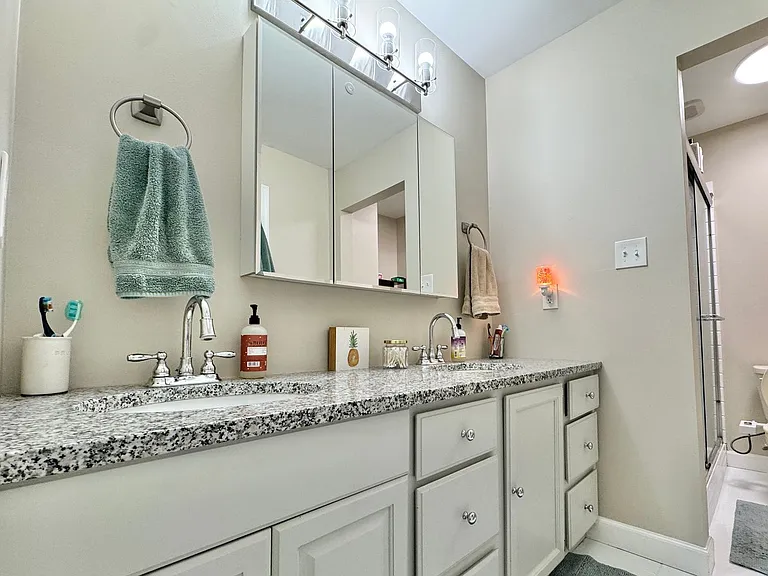 454 Widewater Rd — Photo 23