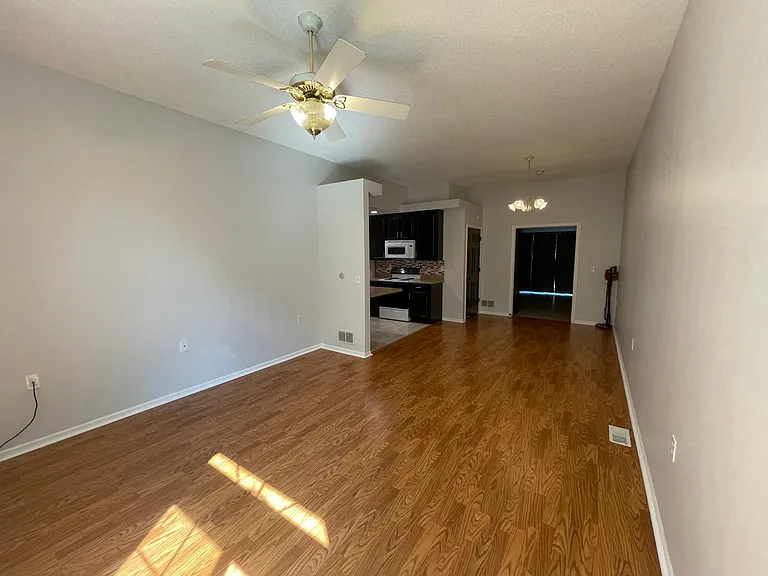 1364 Conservatory Ct — Photo 9