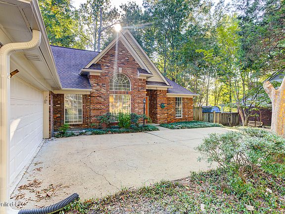4th image of 5814 Morganton Dr