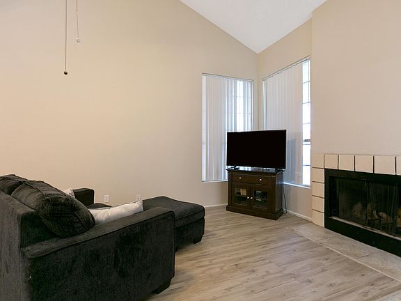 2nd image of 1717 E Union Hills Dr Unit 2035