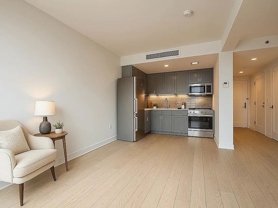 2nd image of 531 W 159th St #3A