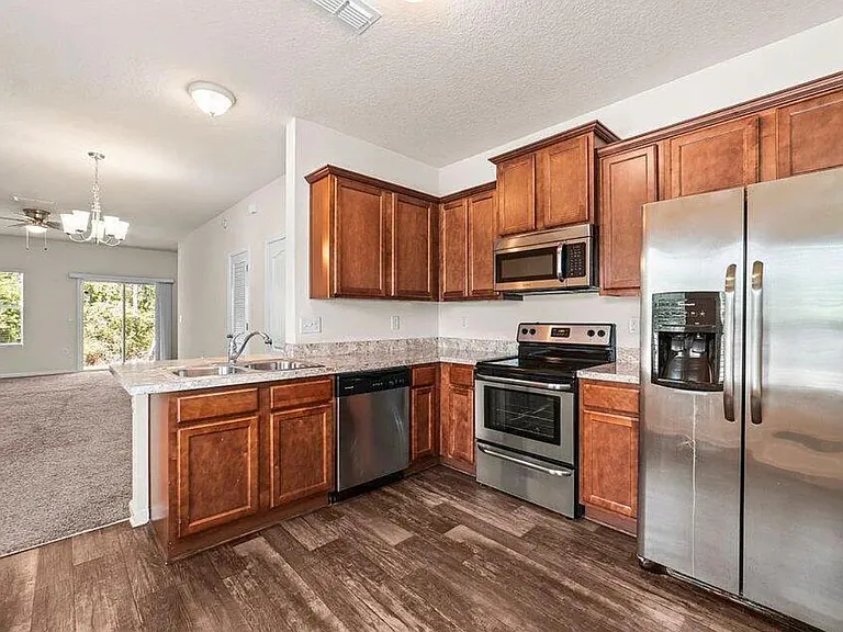 394 Servia Dr — Photo 13