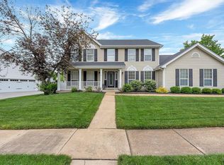 595 Nantucket Pointe Dr, Grover, MO