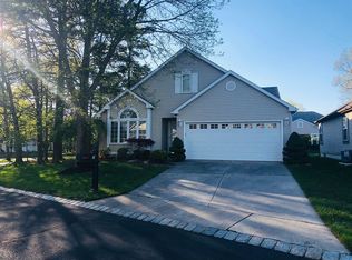 2 Stewart Ct, Jackson, NJ
