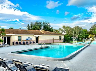 12405 SW 5th St, Fort Lauderdale, FL 33325