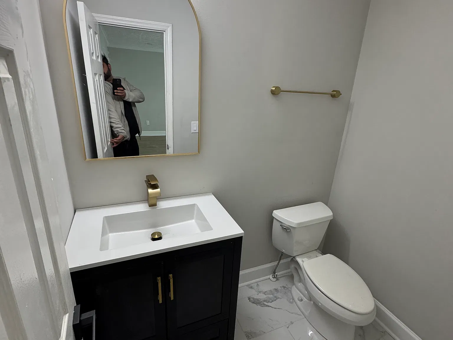 2 bed, 2.5 bath, 1500 sqft, $2,000 — Photo 4