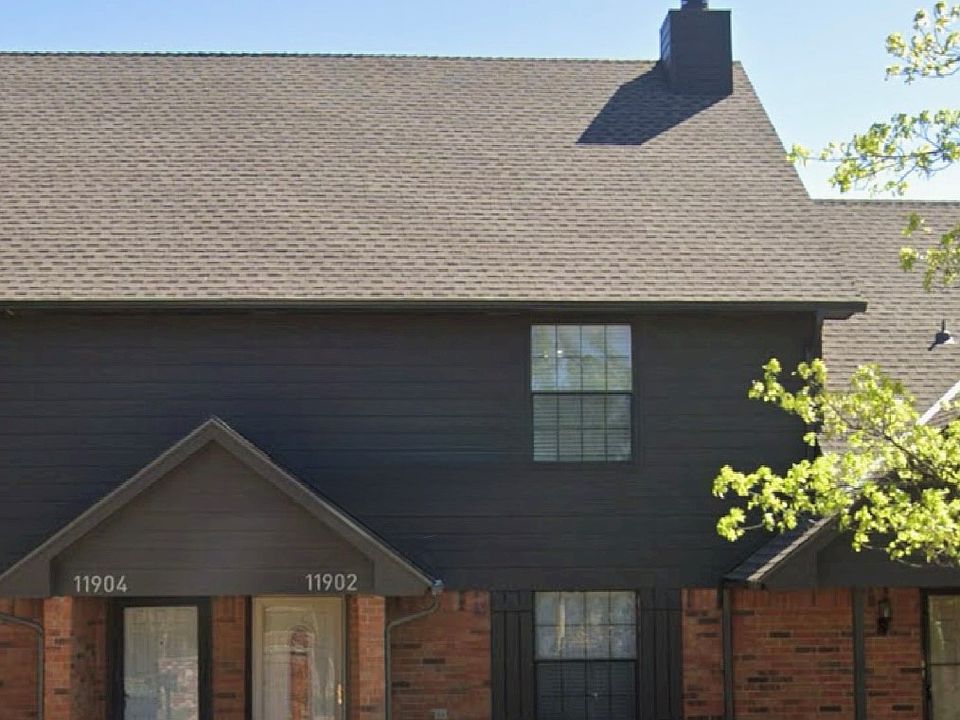 1st image of 11902 Shady Trail Ln