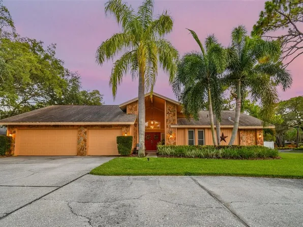 2173 Centerview Ct N, Clearwater, FL 33759
