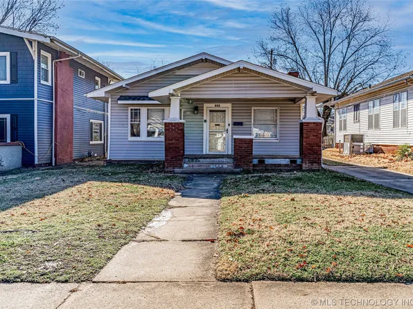 320 W 7th Ave, Bristow, OK 74010