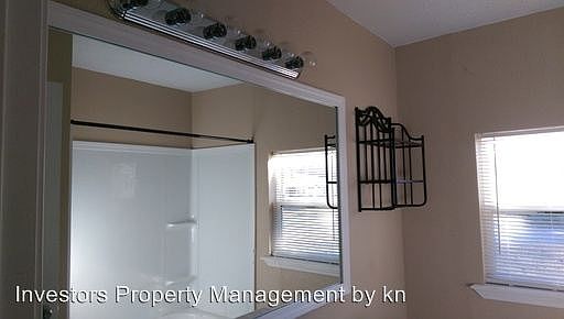 5th image of 3709 Bradley Dr