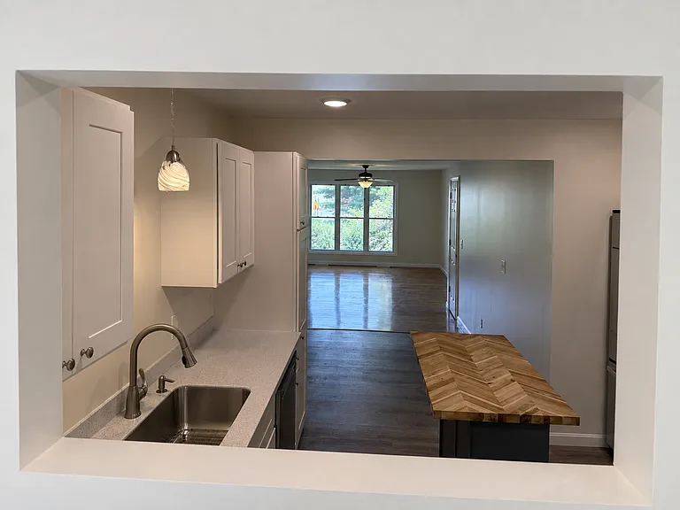 72 Juniper Rdg #A — Photo 15