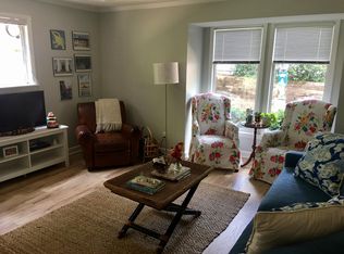1111 Parkridge Ln, Raleigh, NC 27605
