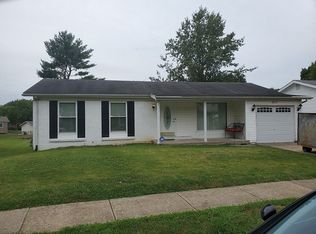 6210 Pennyrich Ct, Florissant, MO 63033