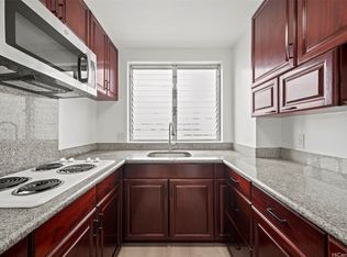 1555 Pohaku St APT B302, Honolulu, HI 96817