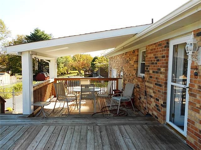 2nd image of 410 Lookout Dr