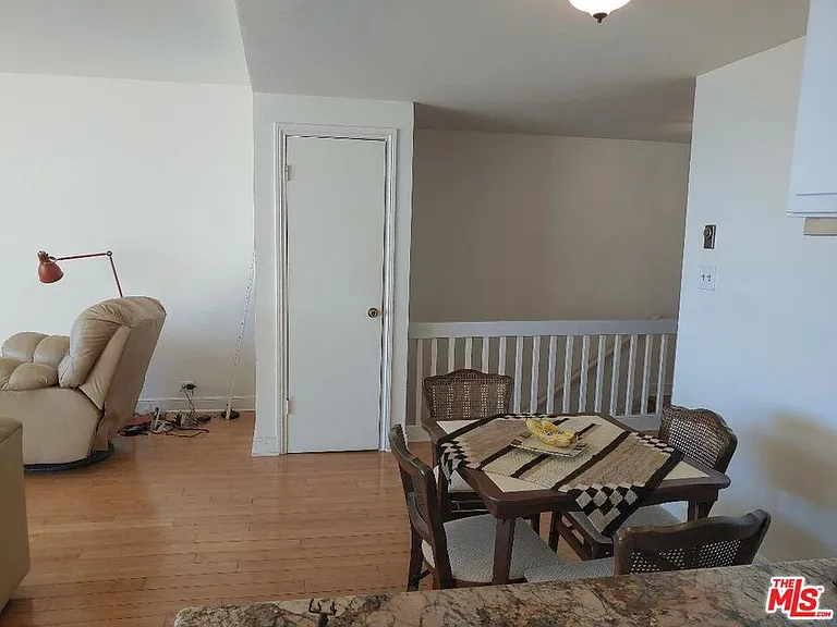 23918 De Ville Way #B — Photo 12