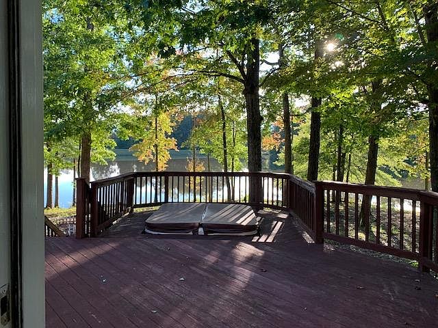 1st image of 3135 Southhampton Dr