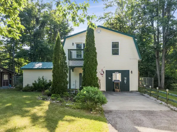 5167 Reynolds Rd, Cheboygan, MI 49721