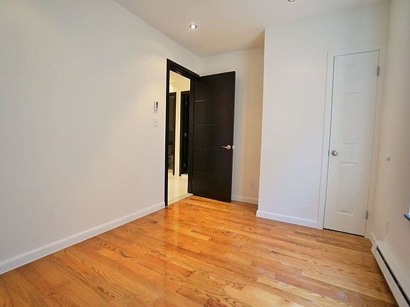 2nd image of 627 W 113th St APT 3F