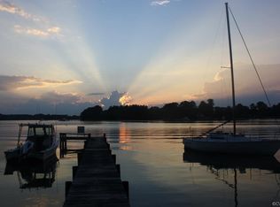 351 Town Point Lndg, Mathews, VA 23109