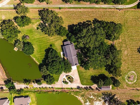 4th image of 3405 Bethlehem Rd