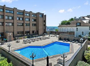 1000 Grandview Ave APT 802, Pittsburgh, PA