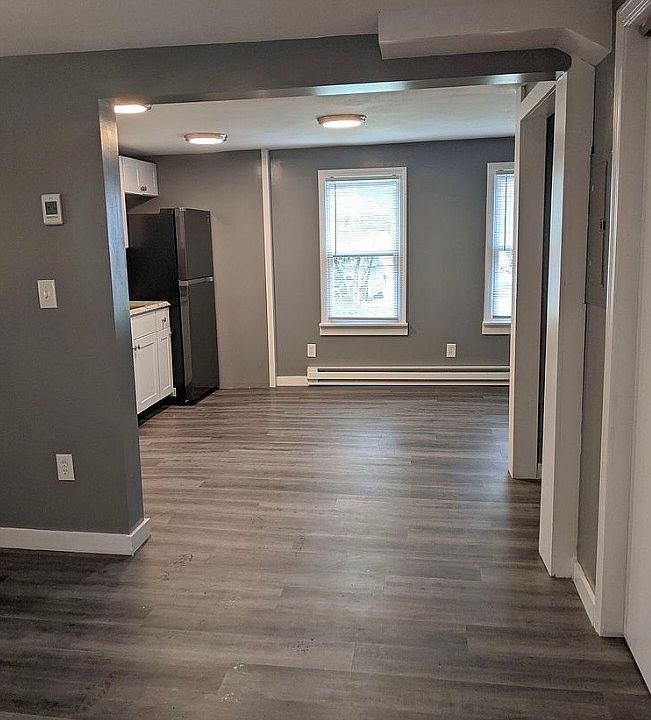 1st image of 167 Perry St #3