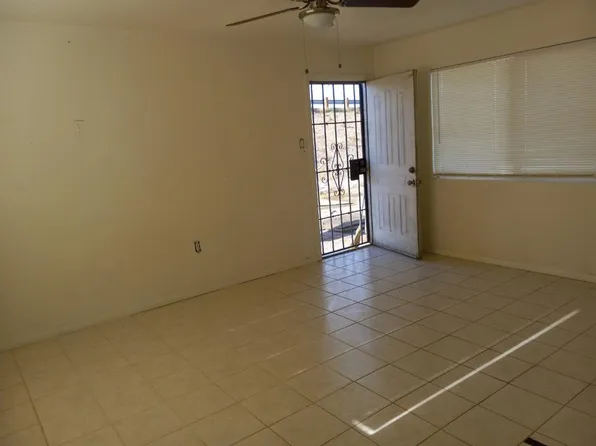 2009 E Main St APT D, Barstow, CA 92311
