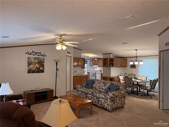 3rd image of 1306 Tropical Cir #20