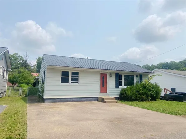 157 Blevins St, Ashland, KY 41102