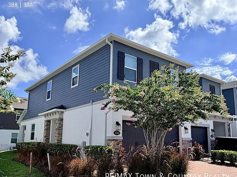 4762 Sternwheeler Ln — Photo 1