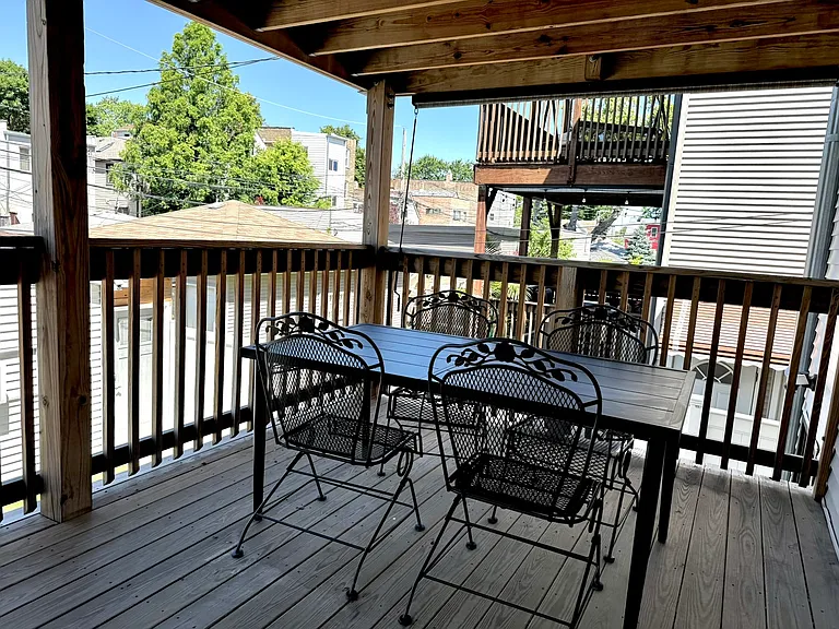 2424 N Mozart St #1 — Photo 25