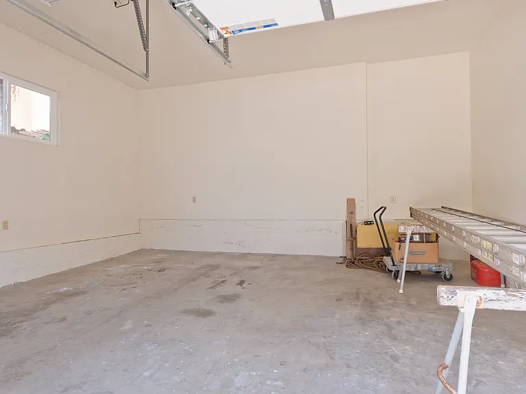 4587 Bermuda Ave — Photo 29