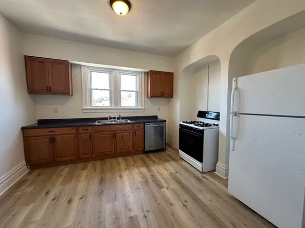 156 Brownsville Rd, Pittsburgh, PA 15210