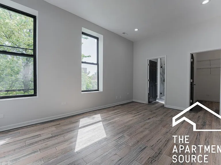 2702 W Thomas St #3 — Photo 19