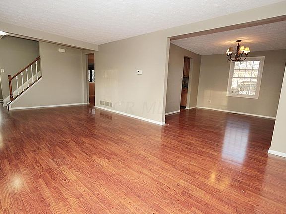 2nd image of 738 Granby Pl E