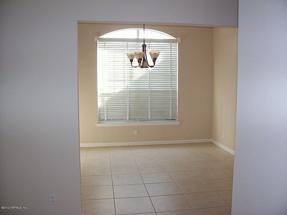5th image of 14587 Greenover Ln