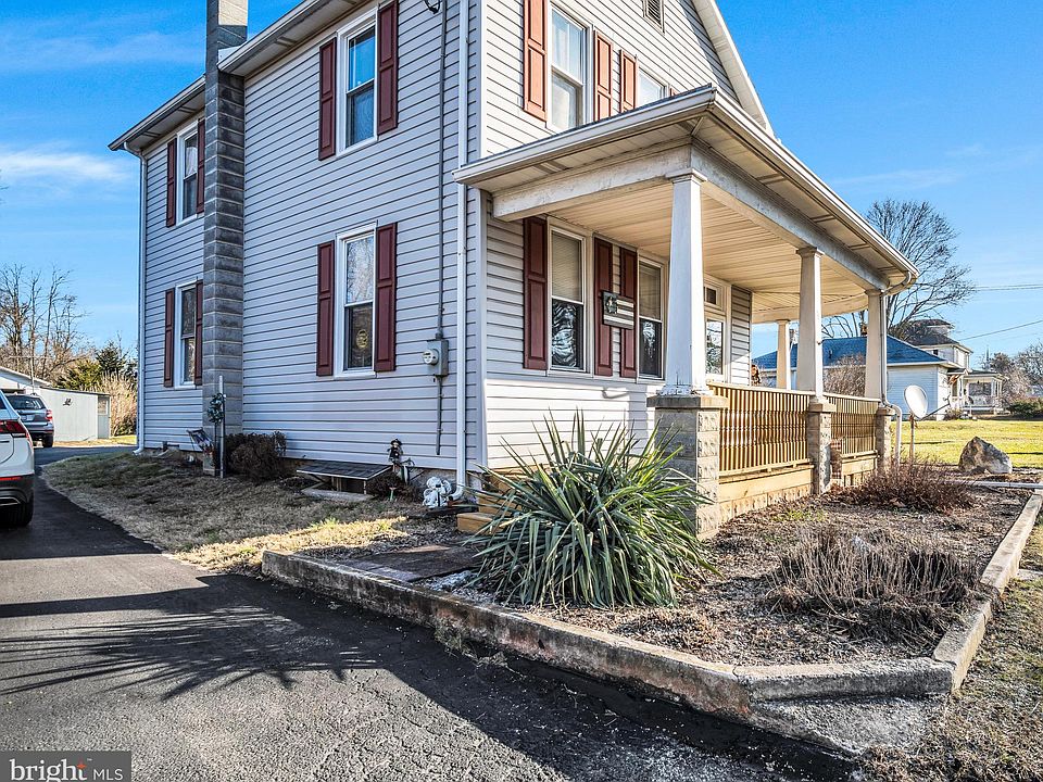31 E Main St, Carlisle, PA 17015 Zillow