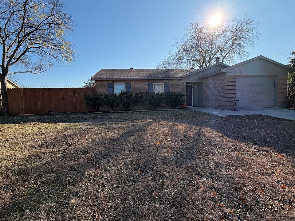 4905 Regan Dr. - New paint, new fence front and sides.